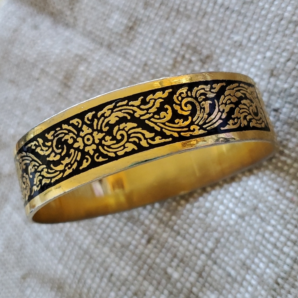Vintage Art Deco Art Nouveau Brass Black Enamel Scroll Design Bangle Bracelet